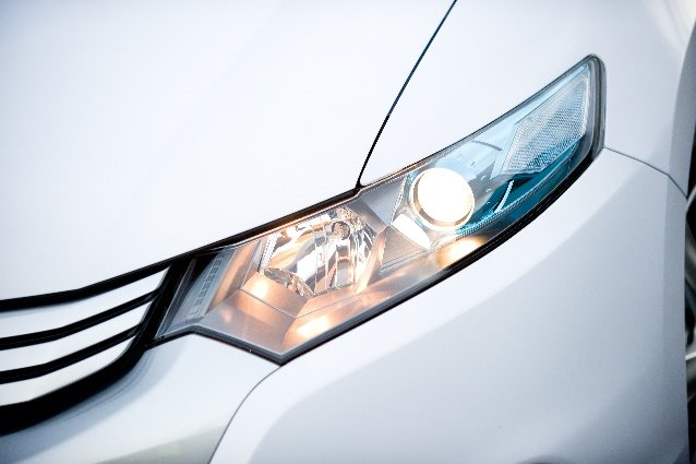[2009-Honda-Insight-Hybrid-8.jpg]