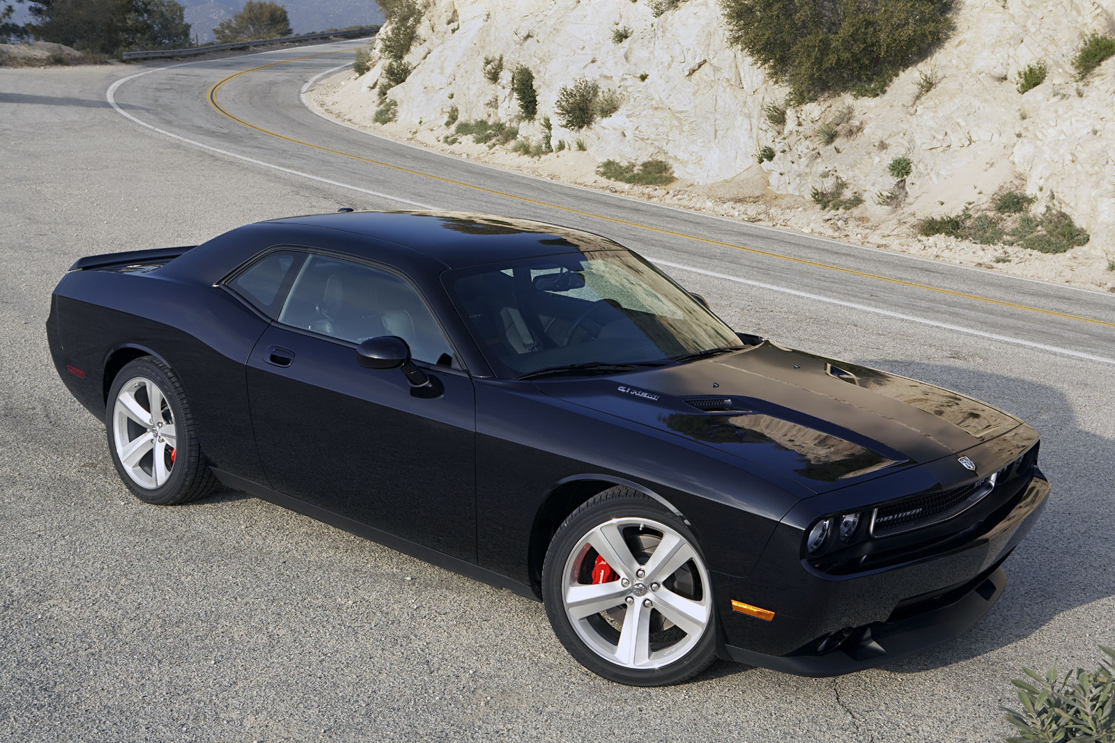 Dodge Challenger srt8 2008