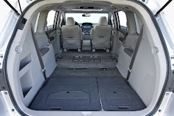 odyssey honda fold seats seat down minivan rear boot interior minivans cargo floor flat touring features folding trunk cars officially