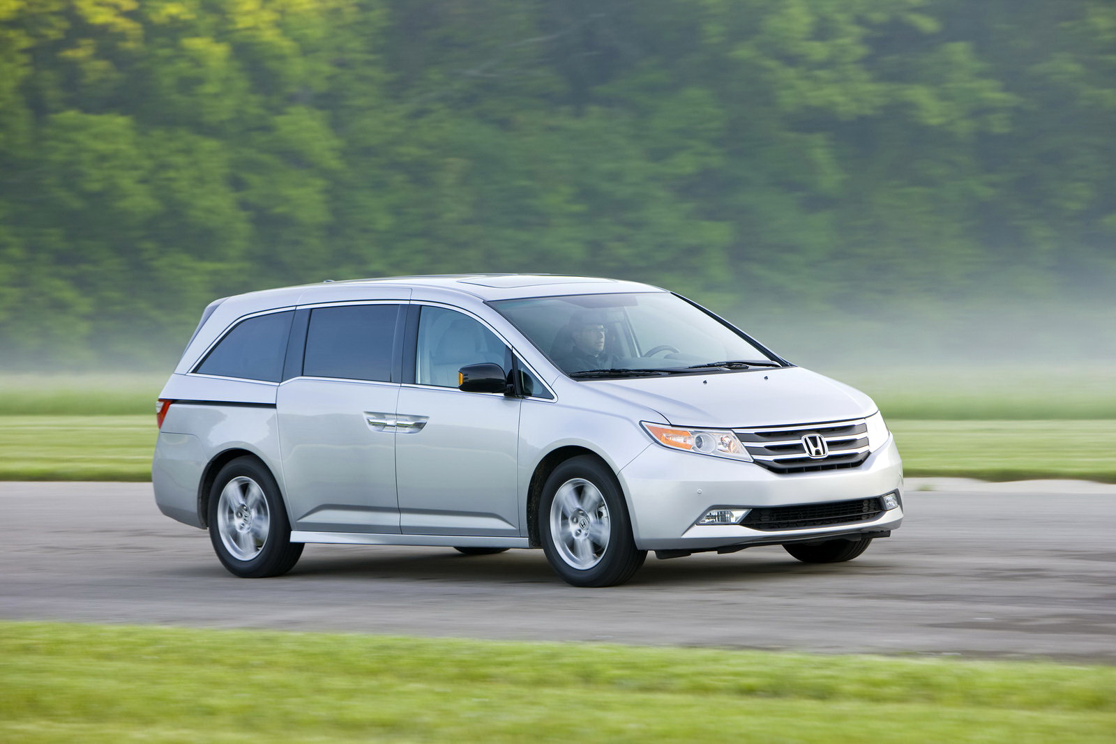 2011 Honda Odyssey Minivan Officially Revealed [45- Photos]
