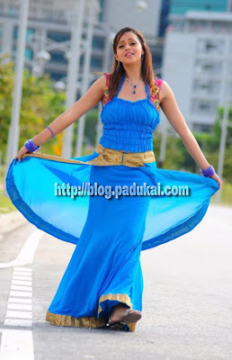 South Indian masala girl Bhavana wearing blue color dress spicy still Tamil actress Bhavana Hot and Beautiful photos, Malayalam, Telgu heroine Bhavana Stills, Mallu girl Bhavana Hot photos and homely stills, Bhavana pics