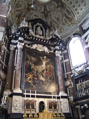 inside St. Carolus Borromeus Church