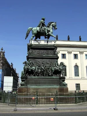 statue of Frederick the Great