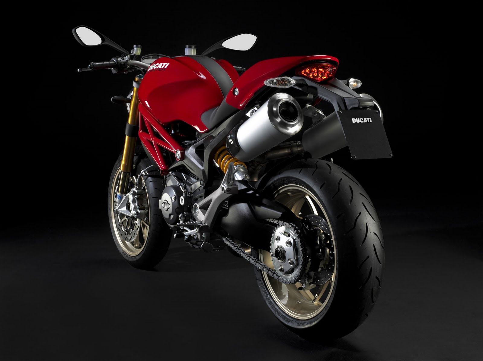 ducati 1100s monster