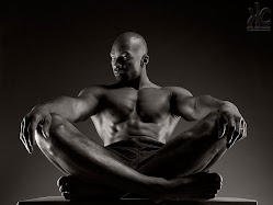 LOUIS SAIGON: Beautiful male nude on a sports theme