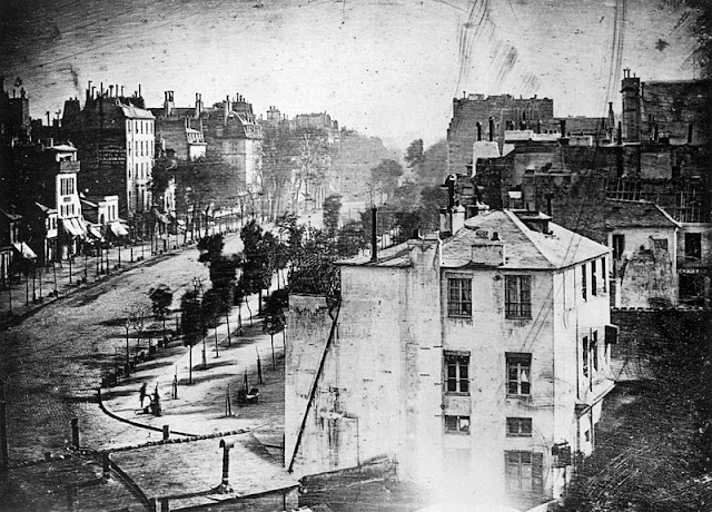 Boulevard du Temple - Louis Daguerre - Vers 1838 - Première photo avec un homme