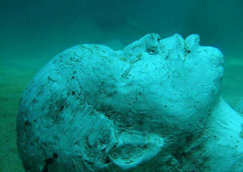 [underwater_sculptures_18.jpg]
