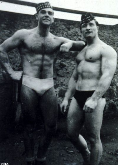 [rare_celebrity_pics_82.jpg]