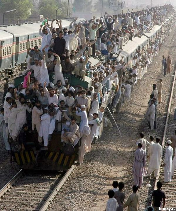 [pakistan_train_02.jpg]