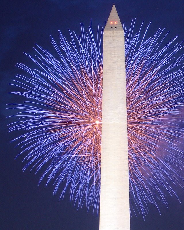 [fireworks-show-27.jpg]