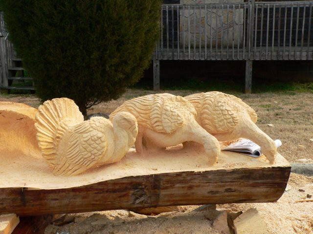 [wooden-carving-art-03.jpg]