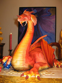 Fresh Pics: Dragon Cake