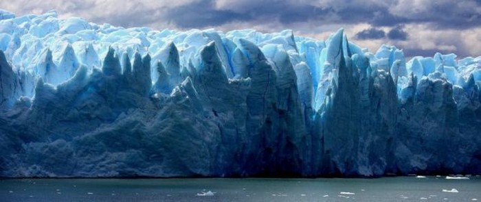 [icebergs_83.jpg]