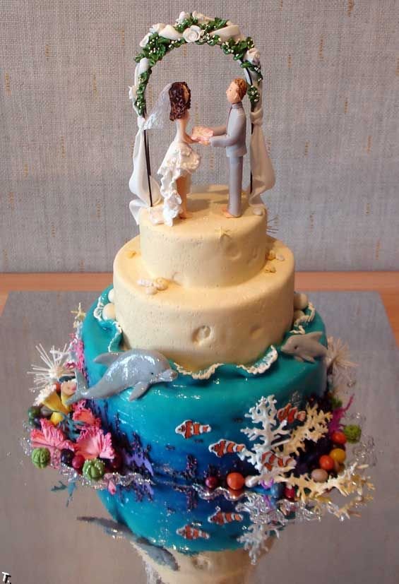 [russian_wedding_cakes_34.jpg]