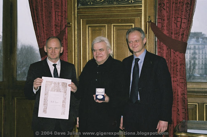 HR Giger is Awarded La Medaille de la Ville de Paris December 17th 2004