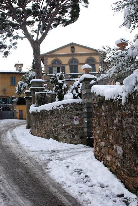 Snow in Florence