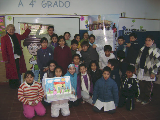 Alumnos de 4to A de la Escuela Municipal Molinari Romero