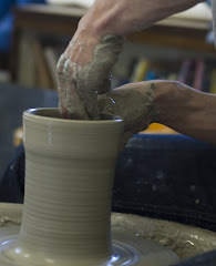 Throwing a pot