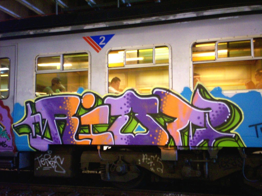 Graffiti RIOT FE CREW
