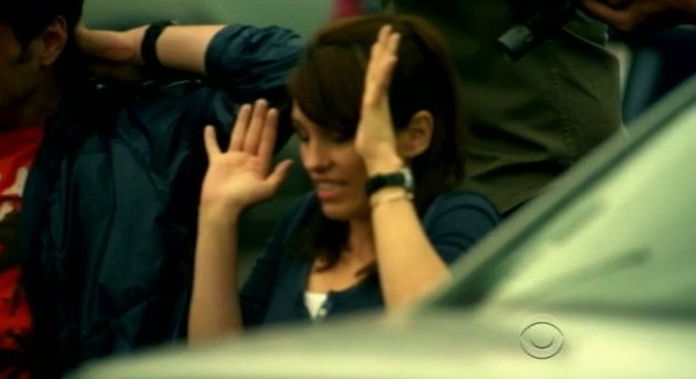 [Jules_Flashpoint+1x5+-+1.jpg]