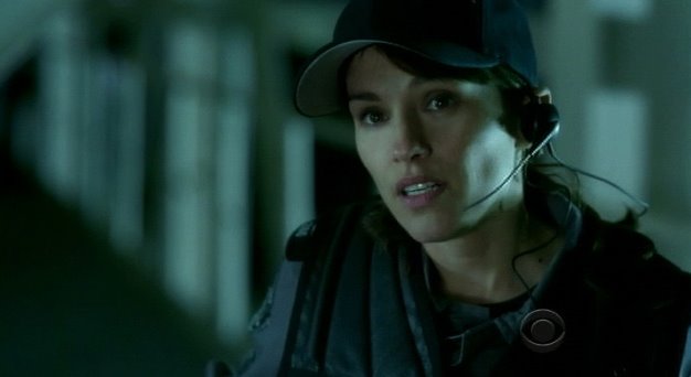 [Jules_Flashpoint+1x6+-+16.jpg]