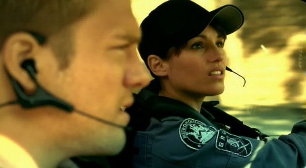 [Jules_Flashpoint+2x2+-+5.jpg]