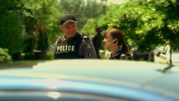 [Jules_Flashpoint+1x9+-+42.jpg]