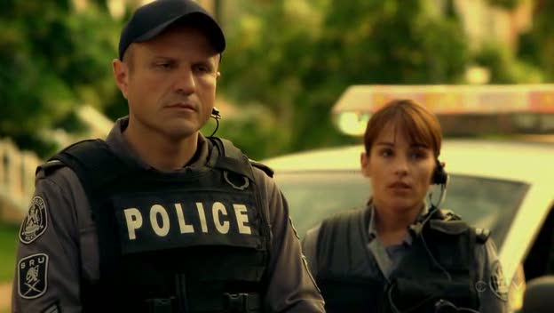 [Jules_Flashpoint+1x9+-+39.jpg]