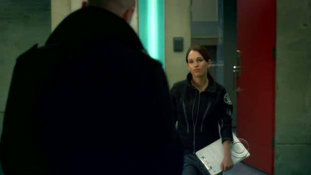 [Jules_Flashpoint+2x13+-+1.jpg]