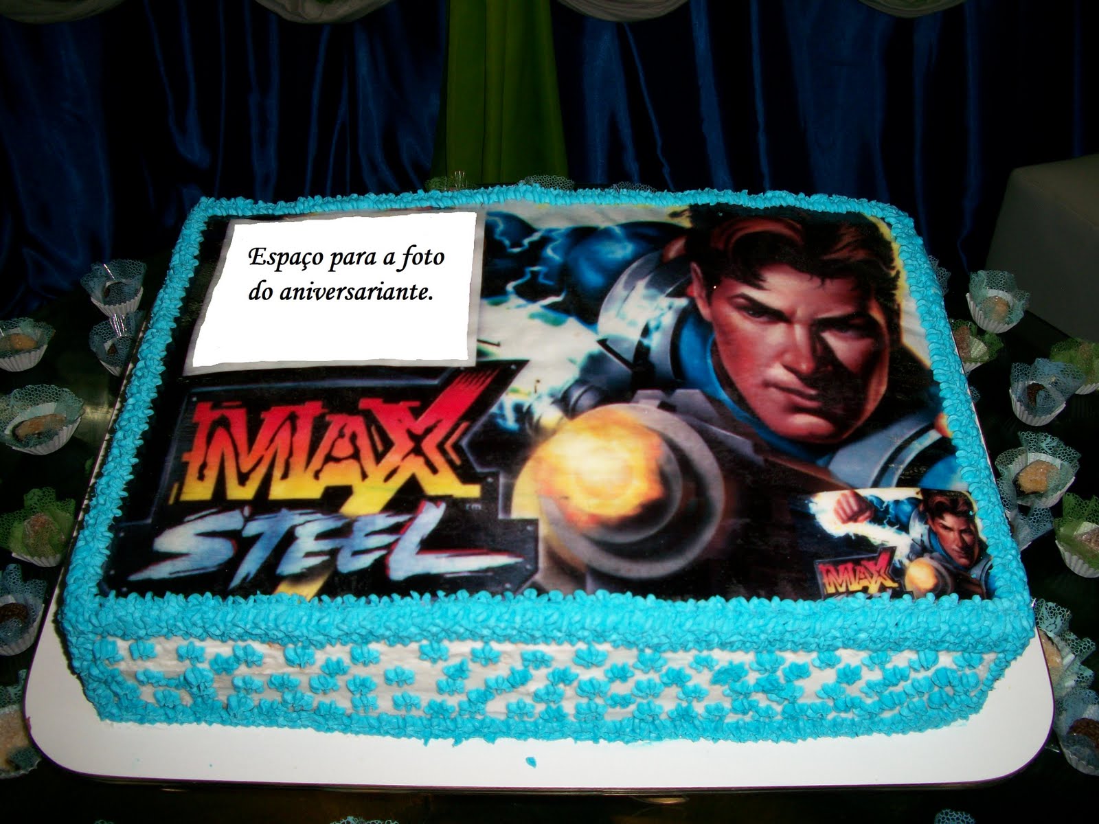 Maria Artes e Bolos: Bolo infantil Max Steel