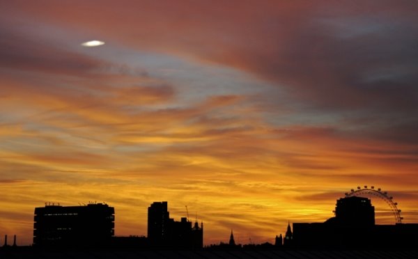 [AnomalyAtSunset.jpg]