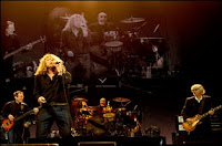 Led Zeppelin en concert le 10 décembre 2007 à Londres.