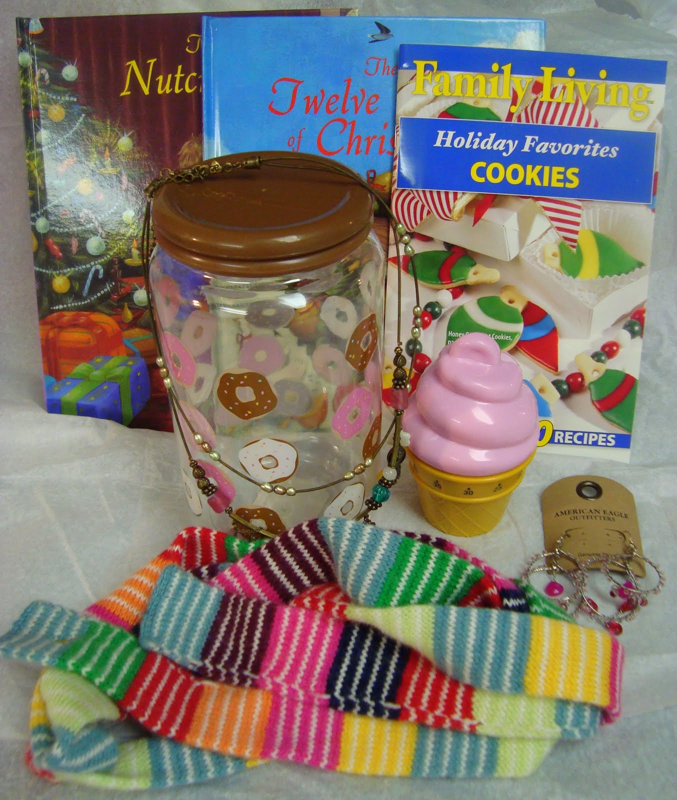 [lindsay+giveaway1.JPG]