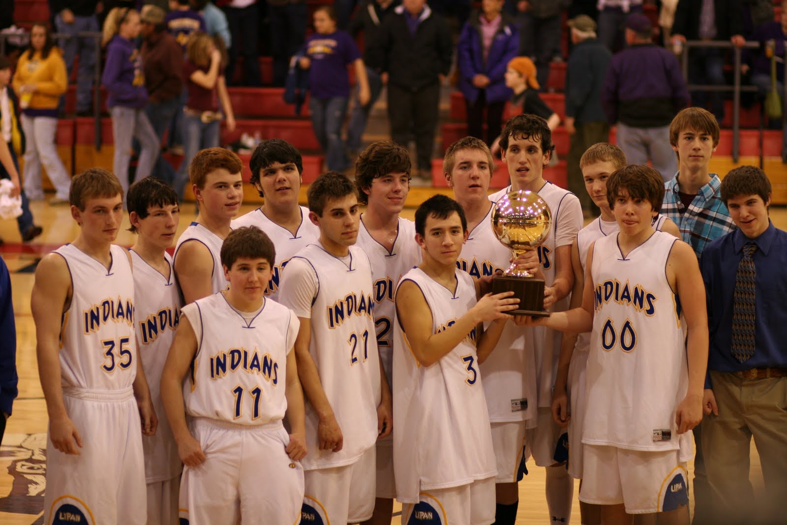 Lipan's Basketball History 2010