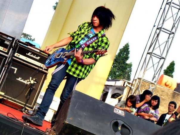 Gambar Juliana Vieira Gitaris Cantik Muda Berbakat Kaskus Youtube