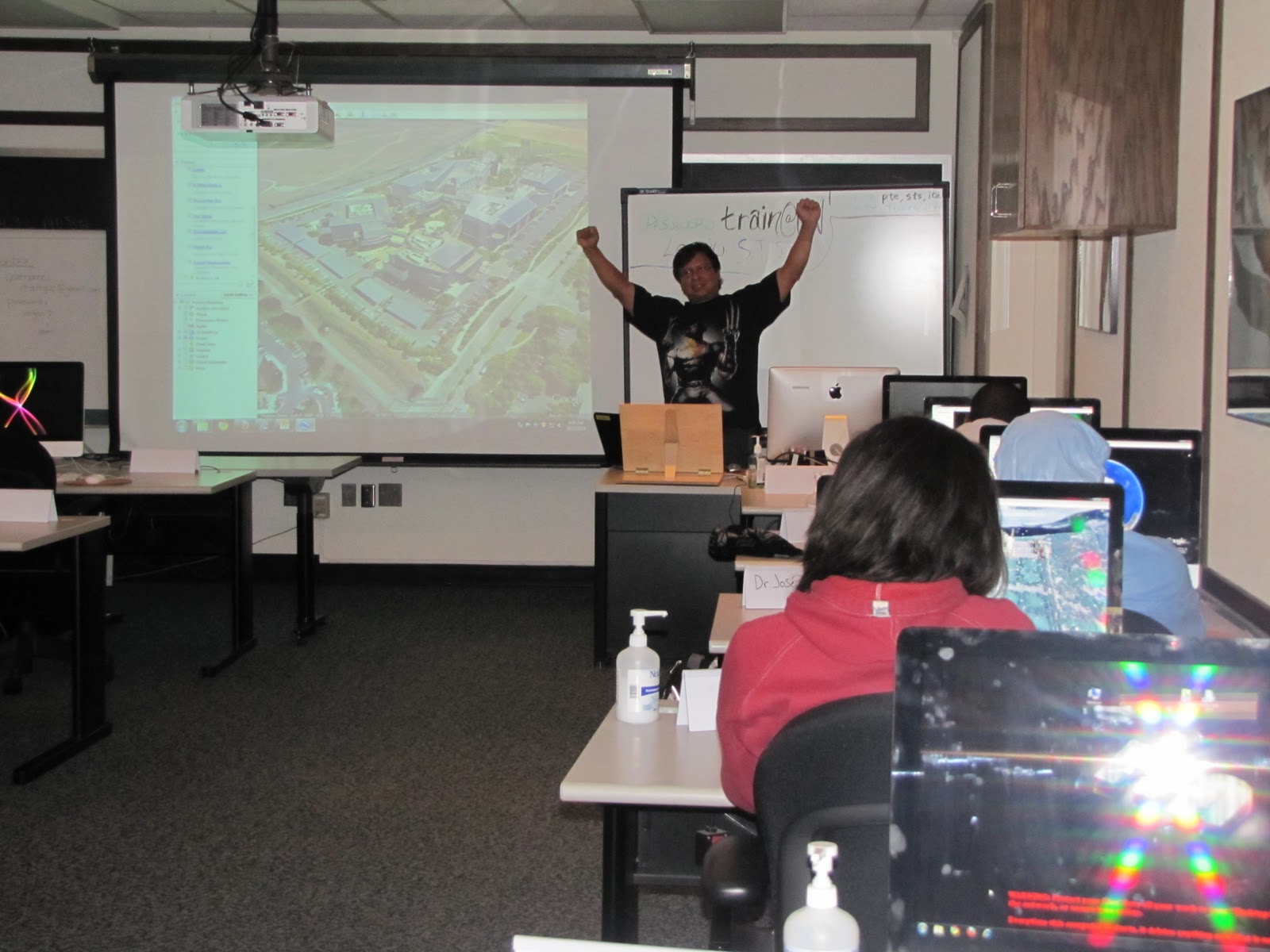 IT Academy Updates: Google Earth... Moon, Mars, and Stars
