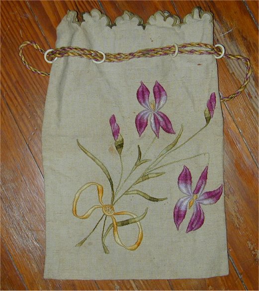 frenchtreasures French Arts and Crafts embroideries