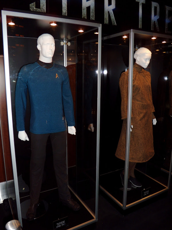 Star Trek new blue Starfleet costume