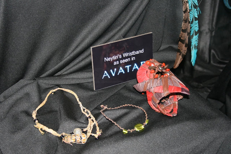 Neytiri's wristband Avatar movie props