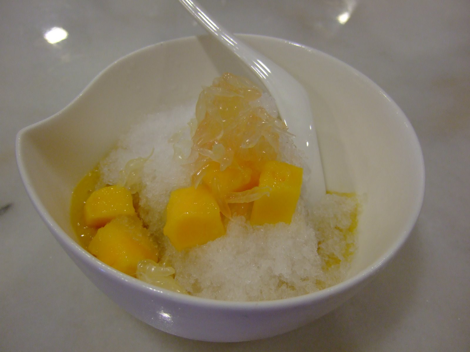 [mango+pomelo.JPG]