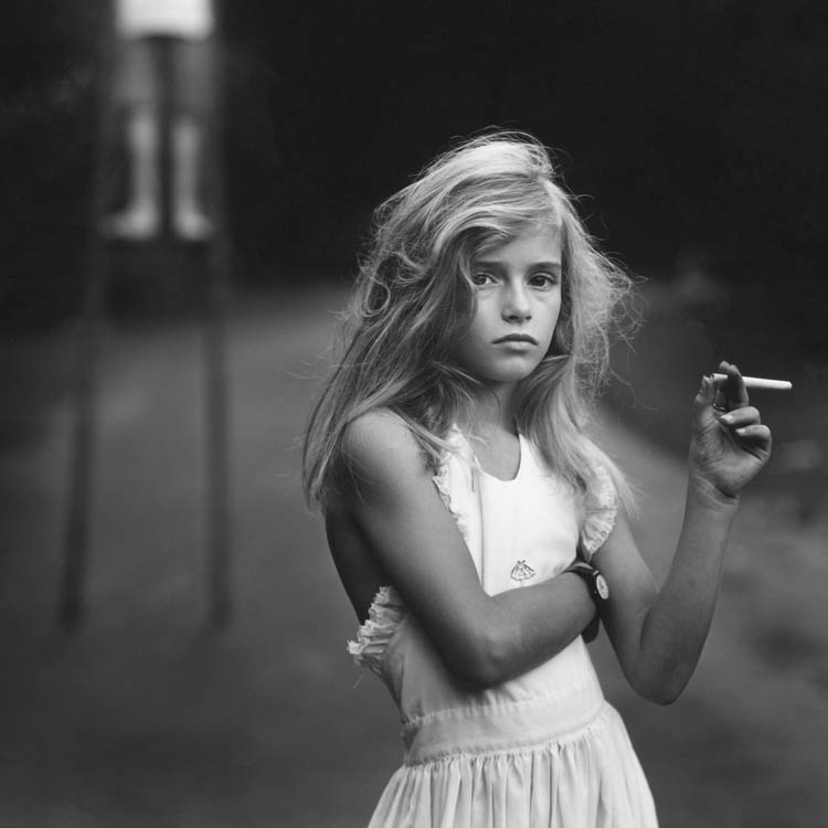 http://3.bp.blogspot.com/_GN5s3r21bKo/TOEVlAmFOdI/AAAAAAAAB6I/gwqSQdrHalQ/s1600/1_SallyMann_Candy_Cigarette___1989_HR.jpg