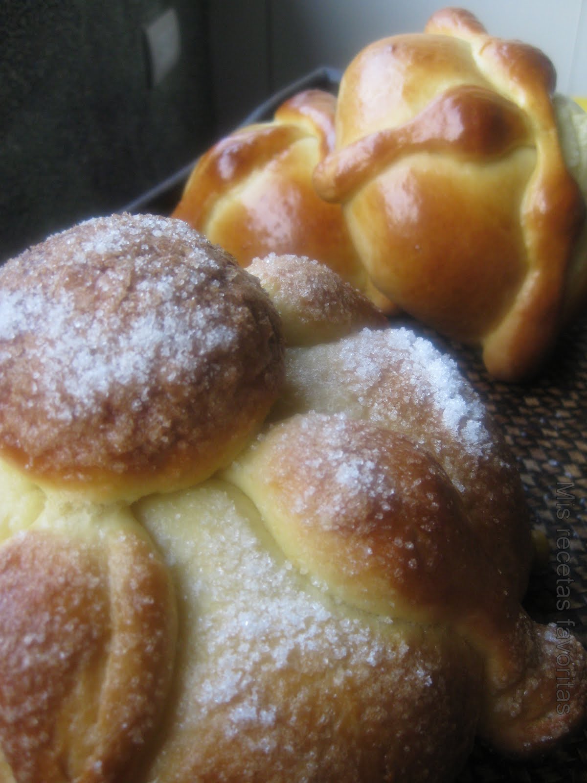 Pan de muerto un pan dulce mexicano Mis recetas favoritas by Hilmar