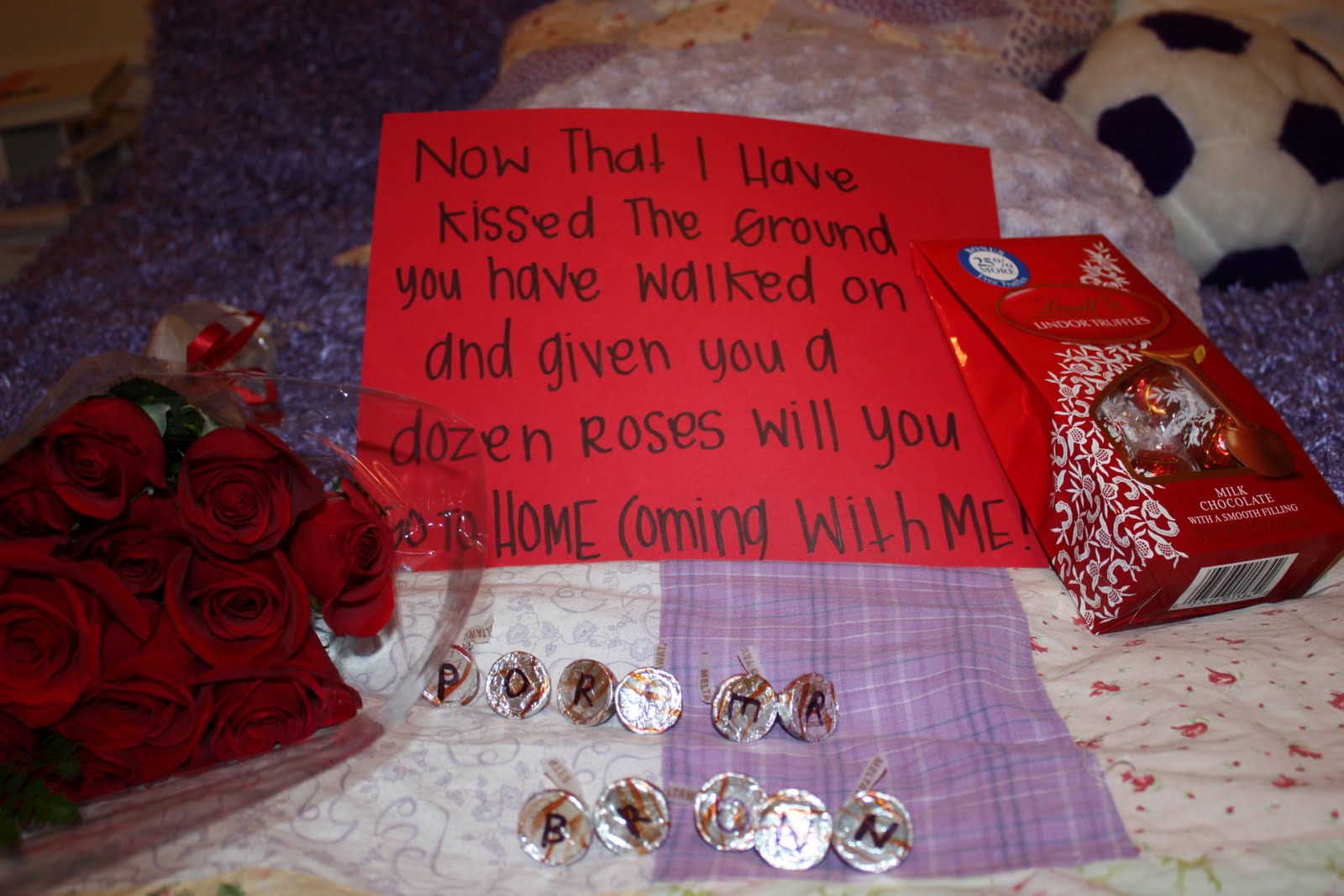 mommily: The art of asking a girl to a dance. :)