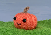 Free pumpkin amigurumi crochet pattern
