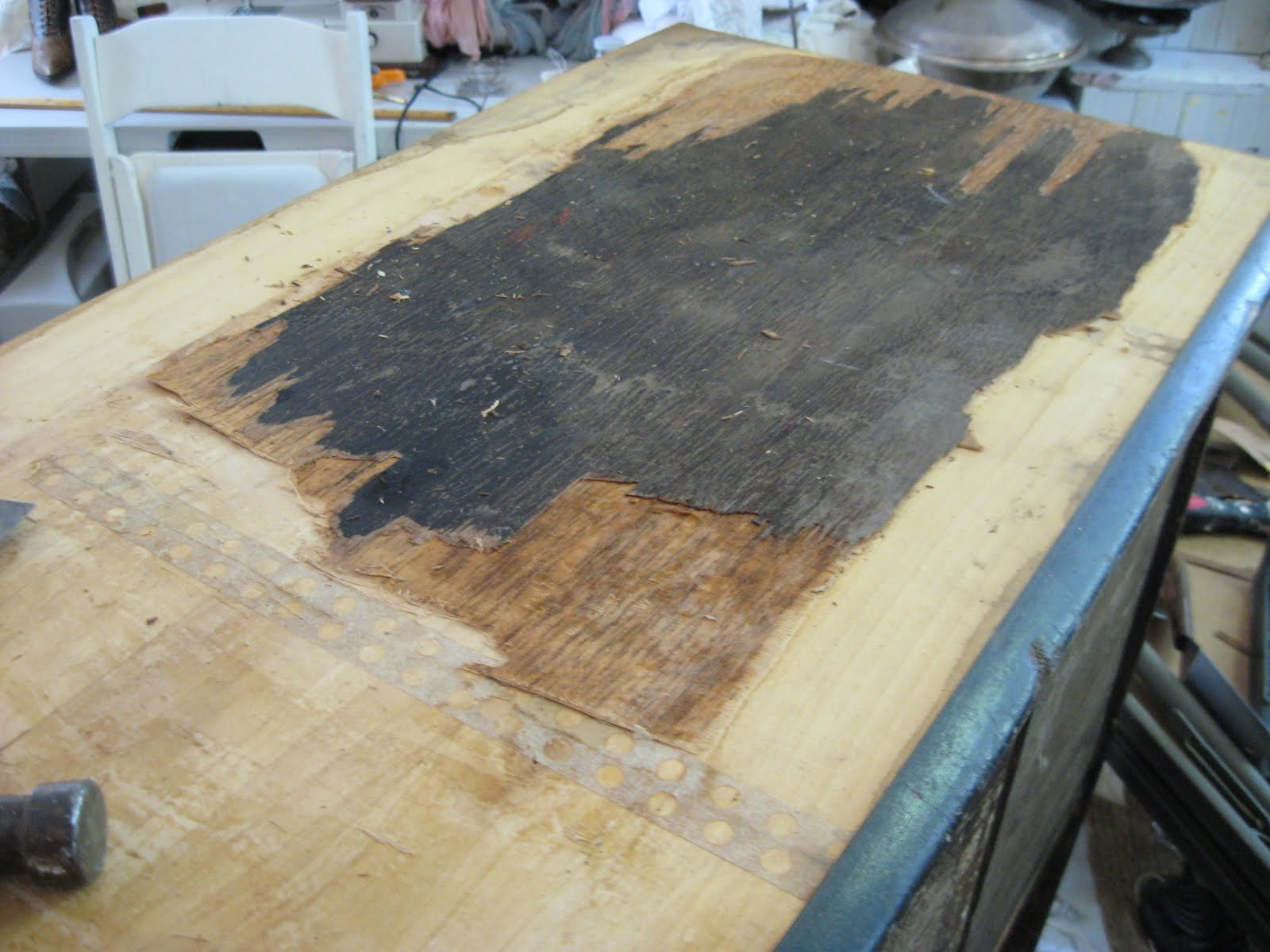 Sweet Magnolias Farm Removing Veneer or Laminate from Antique