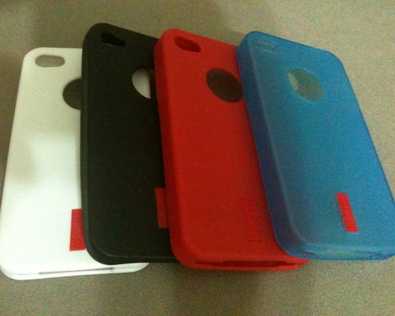 WTS iPhone 4 Silicon Hard Case (10)