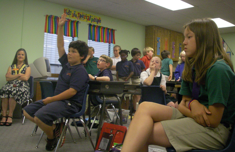 [2009_04_27_04_sCaplinSchool.jpg]