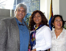 Juan Miguel Avalos, Rossy Zapata y Marianela Lum Misa y Acto de grado XXX