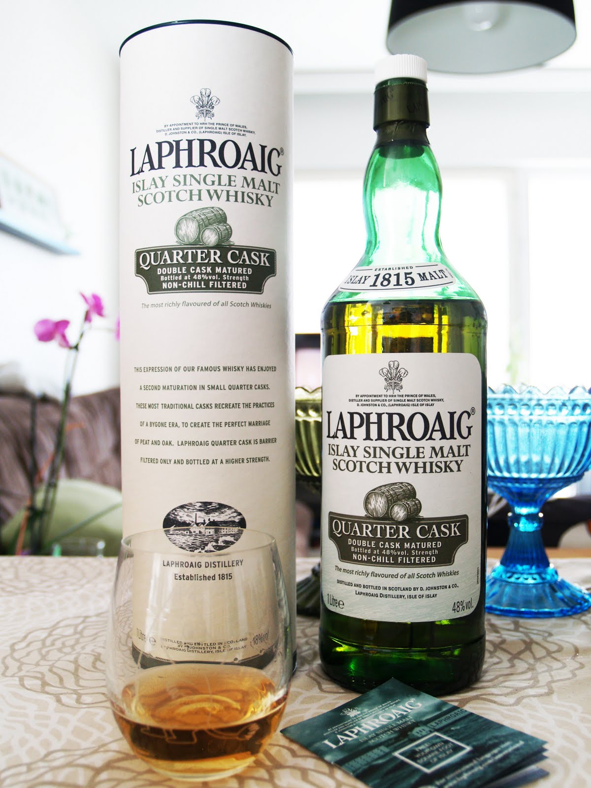 Виски laphroaig quarter cask. Виски laphroaig quarter cask, 0. Виски laphroaig quarter cask. Laphroaig quarter cask vs laphroaig 10. Виски лафройг квотер каск молт.