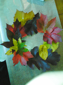 How to make a fall leaf wreath and preserve the real leaves.